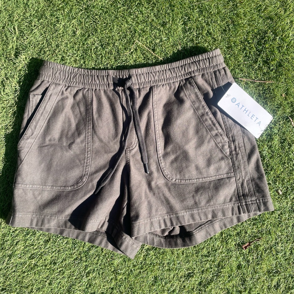 Athleta Gray Farallon Shorts - Tall